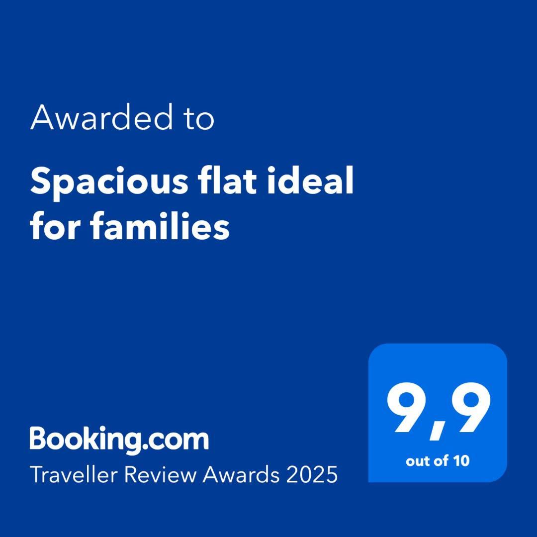 Spacious Flat Ideal For Families Aten Exteriör bild